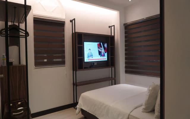 Styles Hotel - photo 4