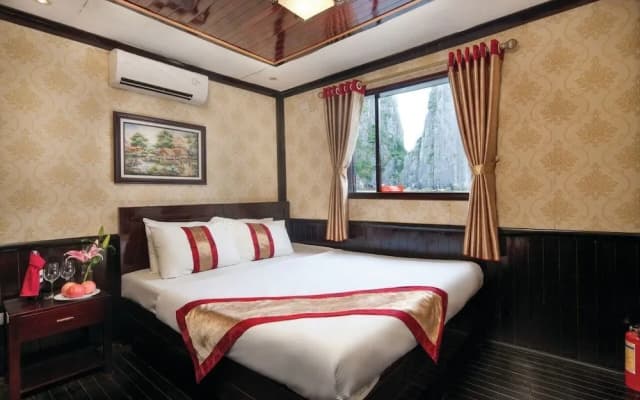 Halong Moonlight Cruises - photo 3