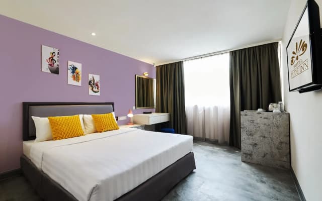 PJ De Inn - photo 4