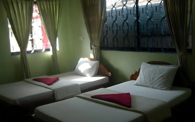 Bun Kao Guest House - photo 3