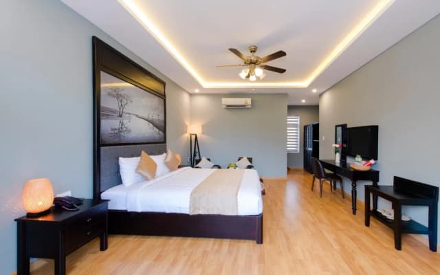 Friendly Villa Hoian - photo 2