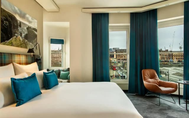 Motel One Edinburgh-Royal - photo 3