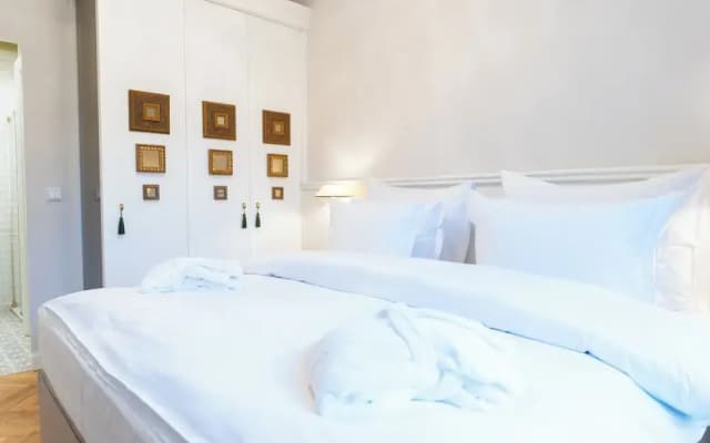 Vodičkova Luxury Suites - photo 2