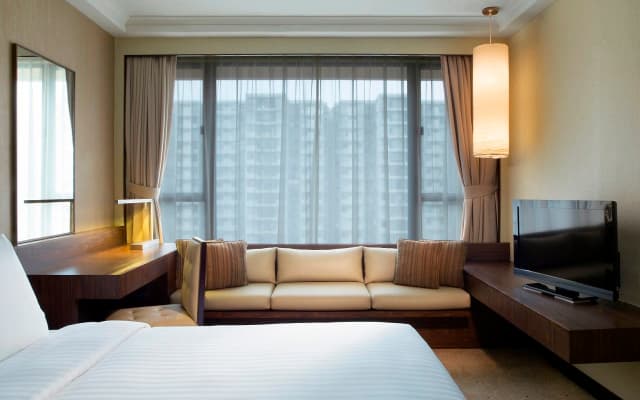 City Garden Hotel - photo 4