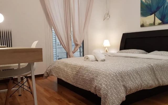 Teal Apartment - Athens Center, 4 BD, 2 BATH - photo 4