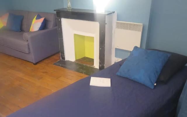 Bright and Newly Renovated Apartment, Hip Canal Saint-Martin Area, Central Paris - photo 4