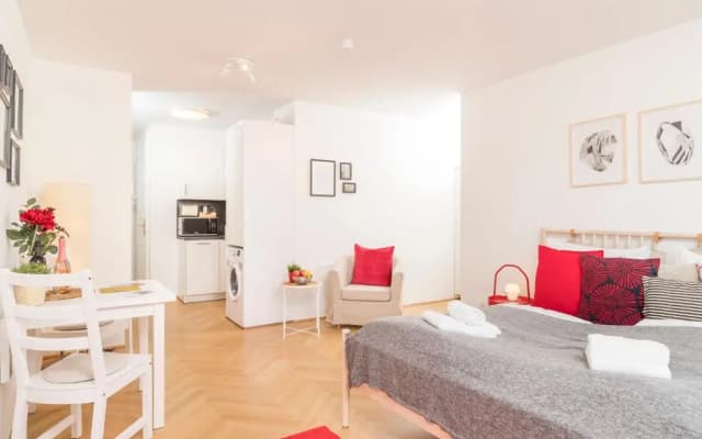 Red Monkey Vienna Apartment by ichbucheAT - photo 4