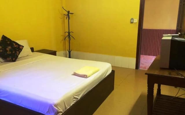 Urban Jungle Hostel - photo 4