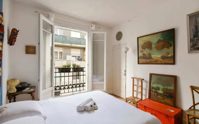 Comfortable Parisian Home 2mins From Metro Line 7 - photo 3