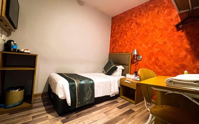 K Garden Hotel Ipoh - photo 3