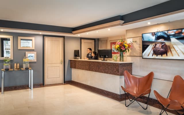 Sunotel Aston - photo 2