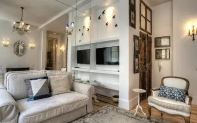 Arsenal Apartment - photo 2