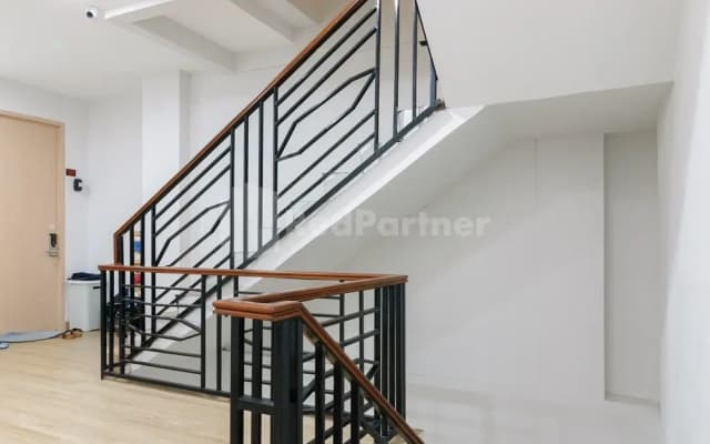 Go Home Residence RedPartner Near Monumen Nasional - photo 3