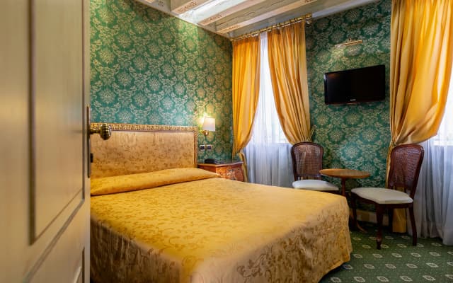 Hotel Santa Marina - photo 4