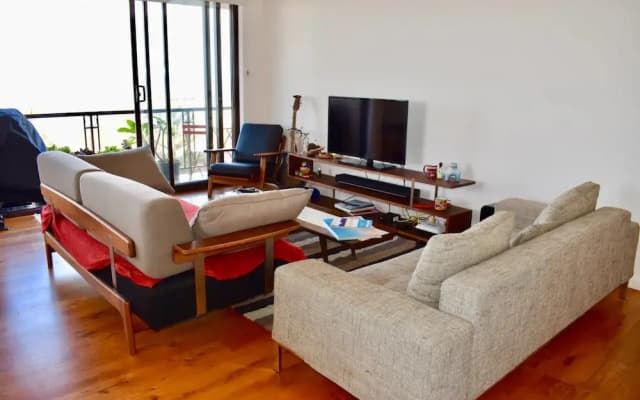 Boutique Bondi 1 Bedroom Apartment - photo 4