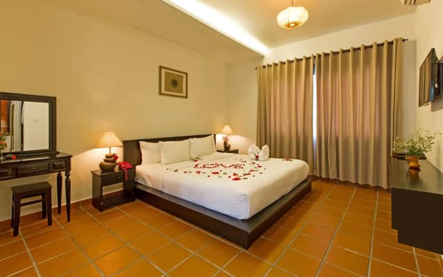 East West Villa - photo 3
