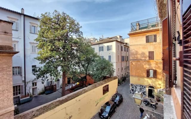San Calisto Apartment - photo 2