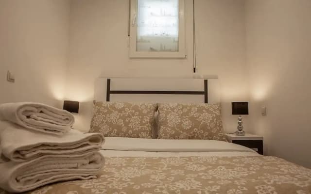 Lovely & Chic one bed Apartment Next to El Prado - photo 3