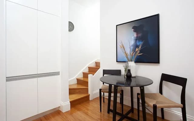 Chic and Characterful Studio Apartment - photo 4
