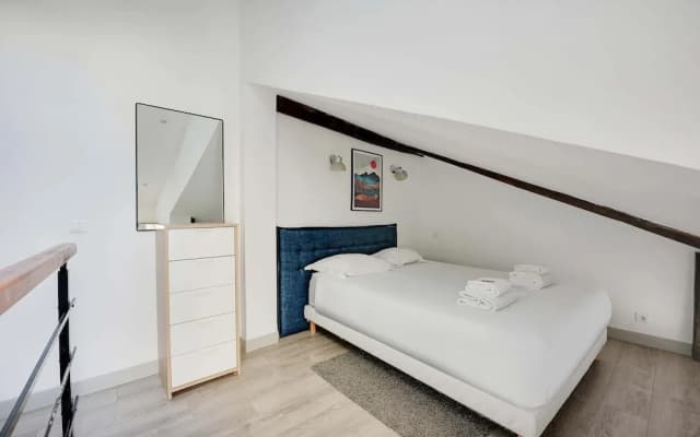Authentic Apartment - 1BR 6P - Centre de Paris - photo 2