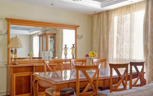 Vesta - Luxury APT - 3BR - Park View Residence - photo 3