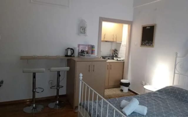 Modern ideally located studio apartment - photo 4