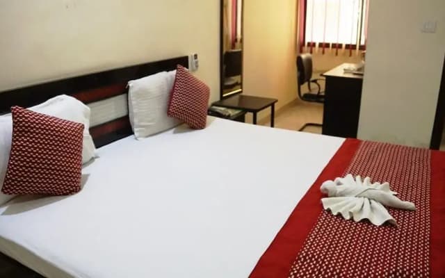 Maxfort Budget Hotel Dwarka - photo 3