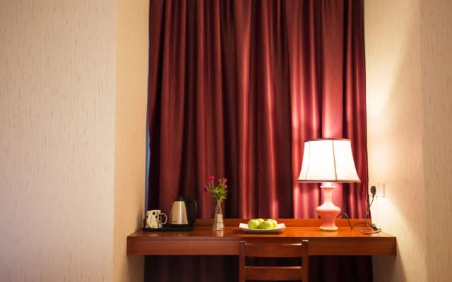 Metro Winner Hotel - photo 4