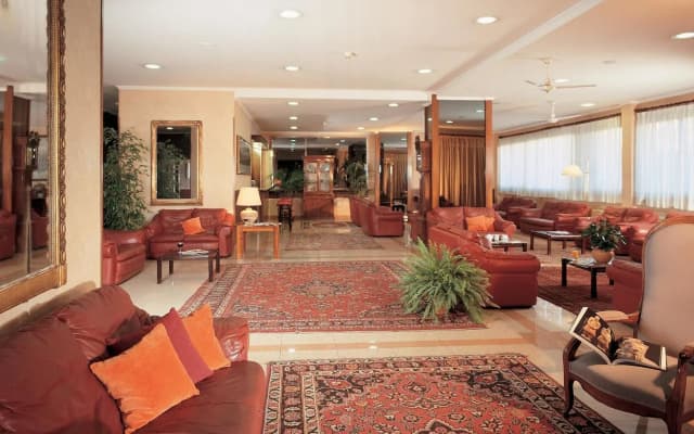 Hotel Marc Aurelio - photo 2