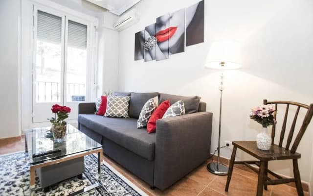 Apartamento  Catedral de la Almudena - photo 3
