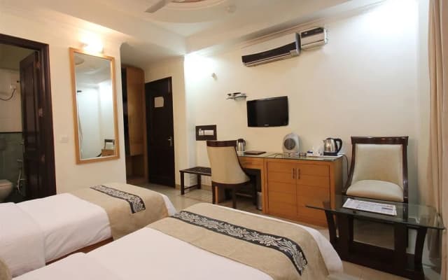 Hotel Cosy Palace - photo 4