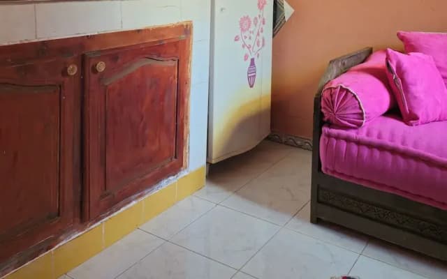 Local Moroccan Style House, Central Medina - photo 5