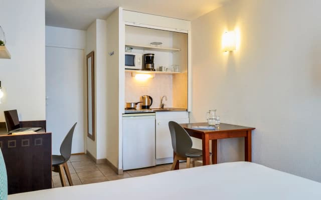 Aparthotel Adagio Access Nice Garibaldi - photo 4