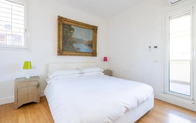 The Right Place 4u Mario de Fiori Apartment - photo 2