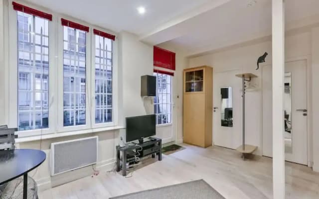 New Renovated Saint Germain 2bd - photo 5