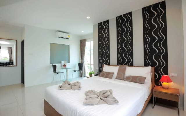 Oscar Boutique Hotel - photo 2