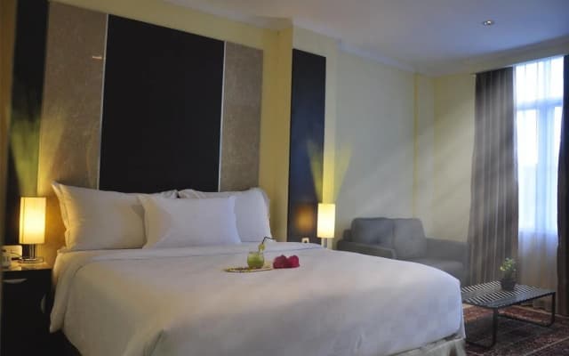 Sunbreeze Hotel Senayan - photo 3