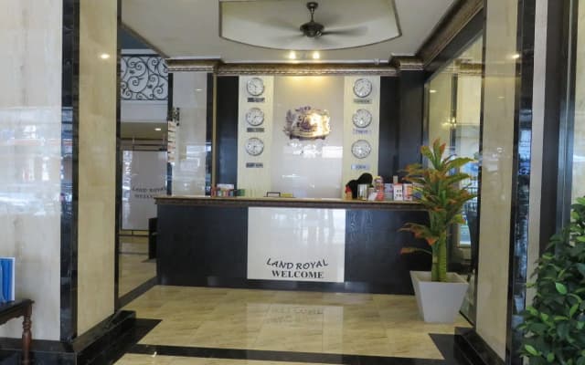 Land Royal Residence Pattaya - photo 2