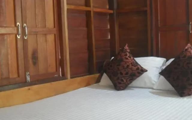Salad Grand Bungalow & House Rental - photo 2