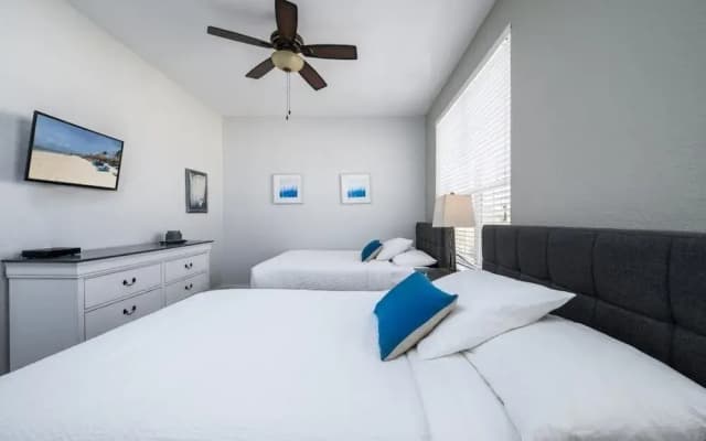 Vista Cay Casa Bella 3 Bedroom Townhouse by RedAwning - photo 5