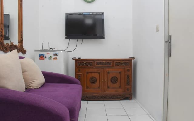 Comfy 2Br At Menteng Square Apartment - photo 5