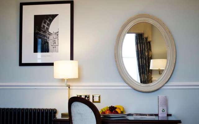 The Bonham Hotel - photo 4