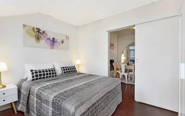 Darlinghurst Cottage - photo 4