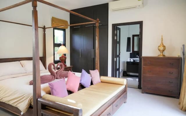 Vacation Pool Villa Naiharn Phuket - photo 4