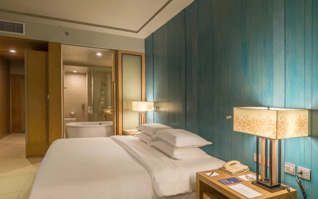 Dusit Thani Krabi Beach Resort Hotel - photo 5