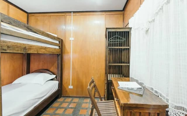 SS Store Bed & Breakfast - photo 2