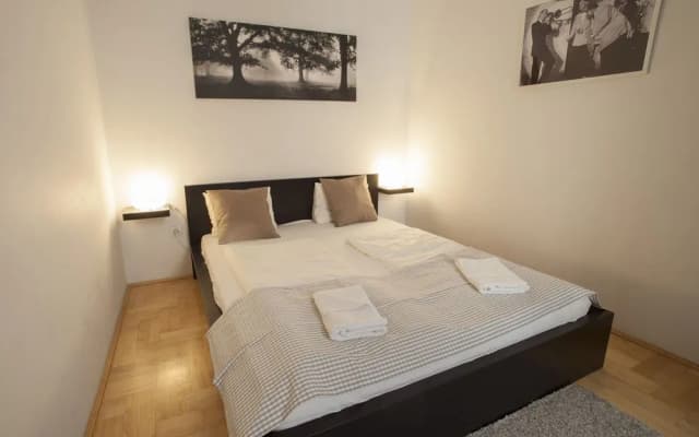 Central Parker Apartments - photo 3