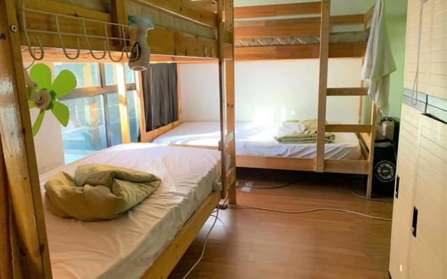 PODs The Backpackers Home & Cafe - photo 2