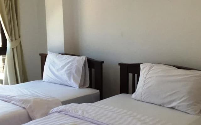 Meg Guesthouse - photo 4