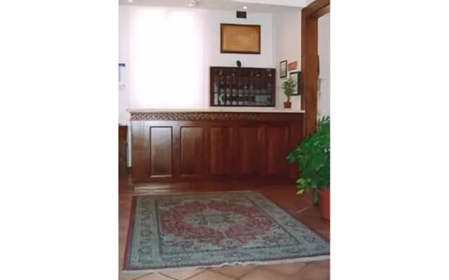Hotel Cordova - photo 2